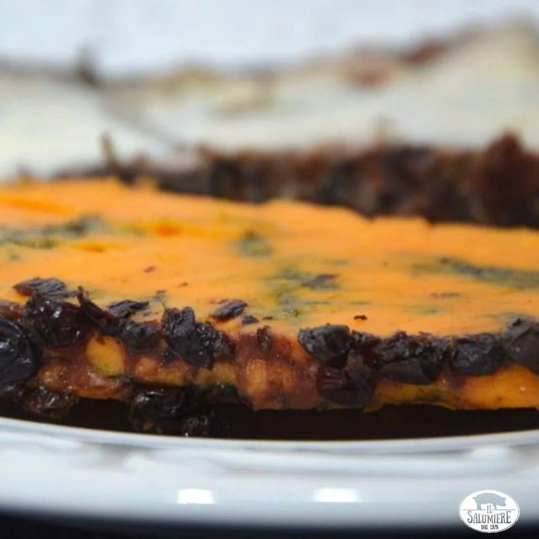 Queso Shropshire en el Puerto y Uvas de Corinto gr.500 SV - Sazonado - Producción artesanal láctea - Seleccionado por El Salchero 1978